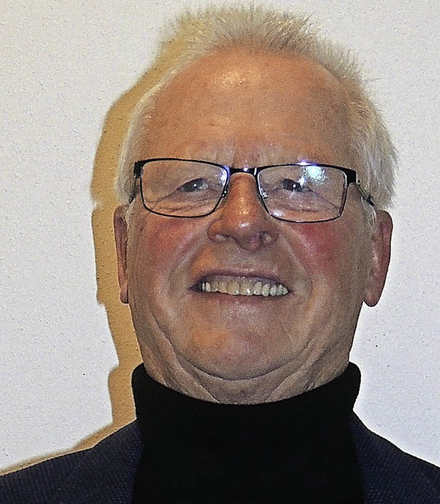 Gnther Strbin singt seit  50 Jahren ...Mundingen und war  im Vorstand aktiv.   | Foto: Verein
