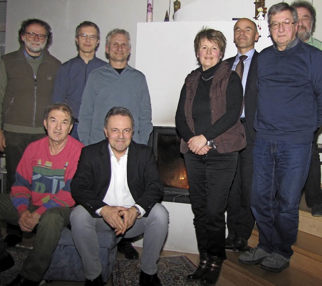 Sie diskutierten beim Kaminabend ber ...d: Ehrenfried Barnet und  Josha Frey    | Foto: Privat