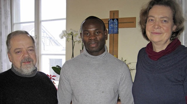 Der nigerianische Snger  Christian Ir...rer-Ehepaar Uwe und Barbara Kndiger    | Foto: Privat