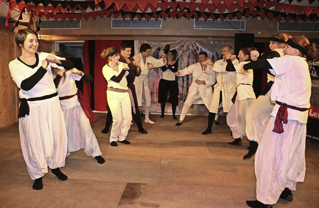 Das gemischte Ballett von Suggental ha...ert: Hier war es Kampfsport aus China.  | Foto: Karin Hei