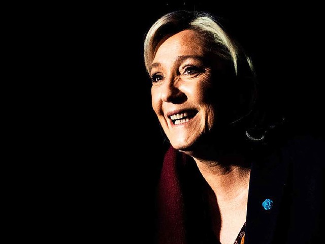 In der Defensive: Front National Chefin Marine Le Pen  | Foto: AFP