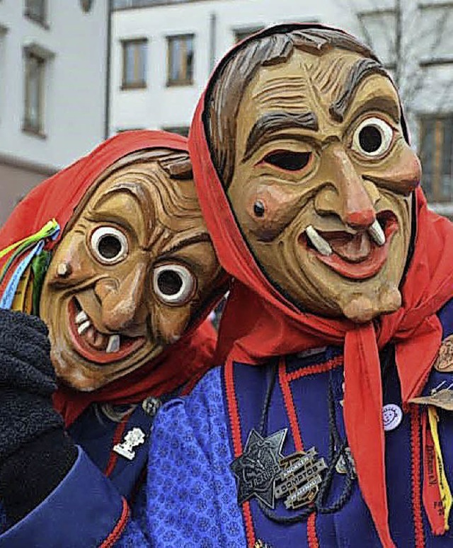 Zwei der derzeit 66  Gundelfinger Dorfhexen  | Foto: zunft