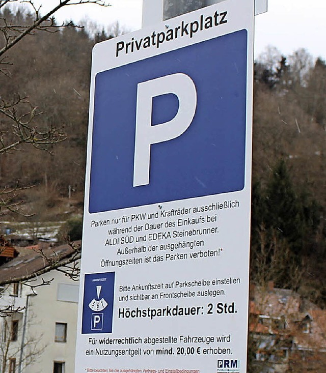 Nach der Begrenzung der Parkzeit bei d...n sucht die Stadt Zell nach Lsungen.   | Foto: Jacob