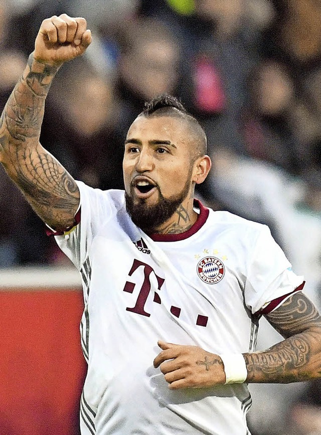 In Jubelpose: Arturo Vidal   | Foto: dpa