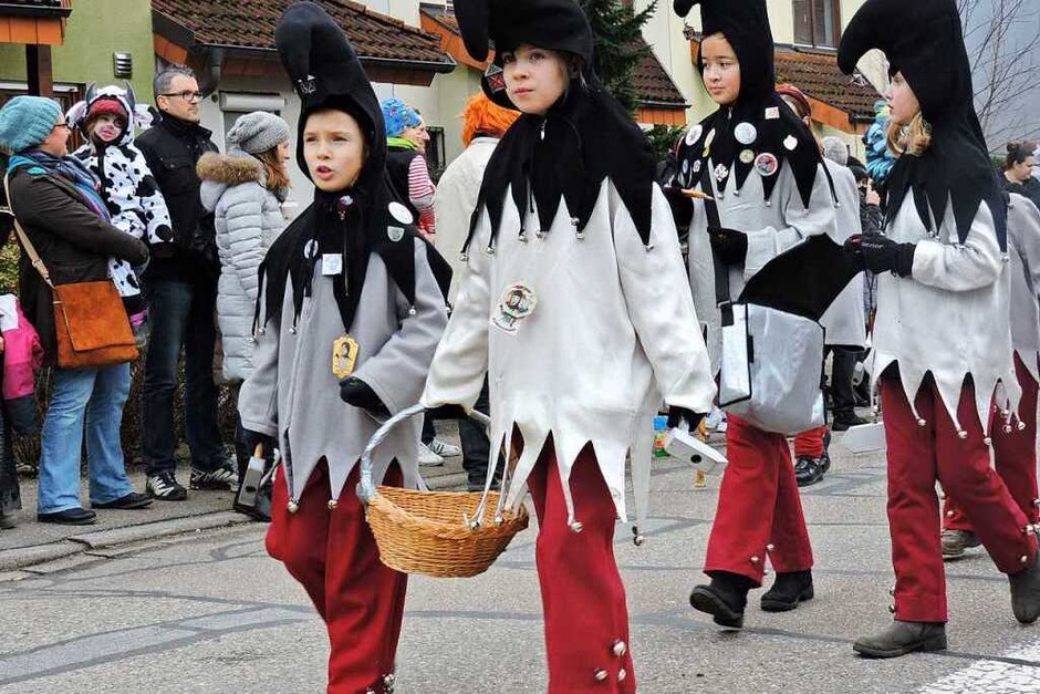 Impressionen vom Kinderumzug: Silberklopfer aus Bleibach (Foto: Sylvia Sredniawa) Impressionen vom Kinderumzug: Silberklopfer aus Bleibach (Foto: Sylvia Sredniawa)