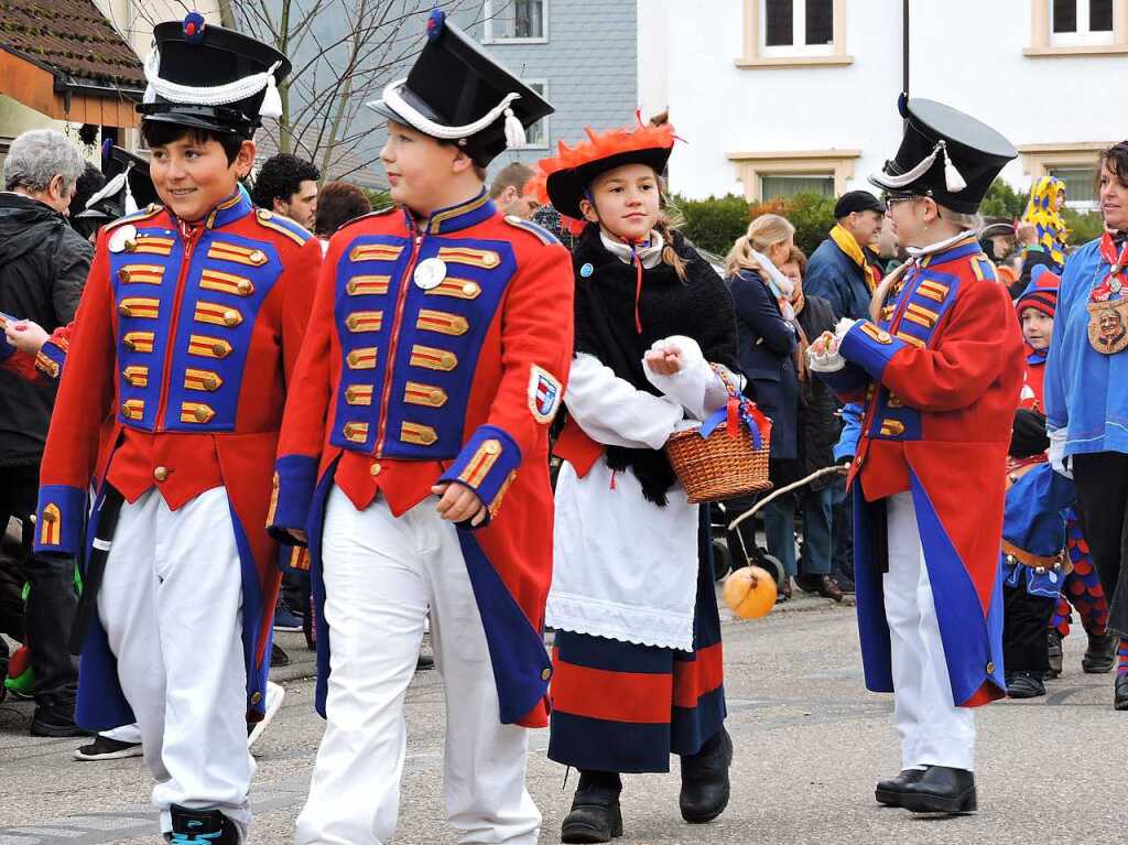 Impressionen vom Kinderumzug: Kinder von den Welle-Bengel aus Kenzingen