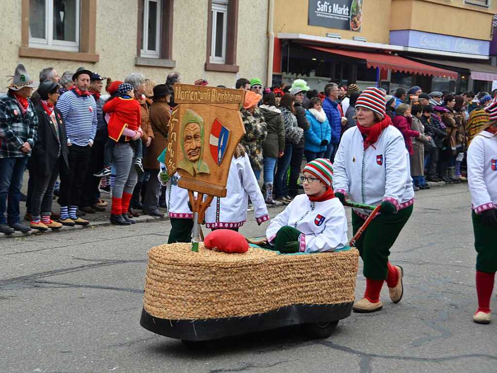 Impressionen vom Jubilumsumzug am Sonntag: Narrenzunft Bleichheim