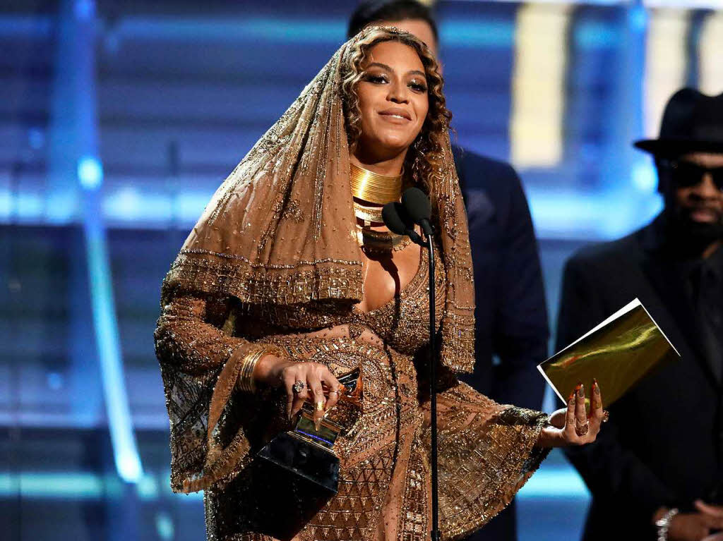 Beyonce bekommt denAward fr das Beste Album Urban Contemporary fr Lemonade.