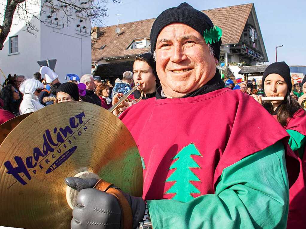 Bollimnkl Faulenfrst mit Zunftmusik