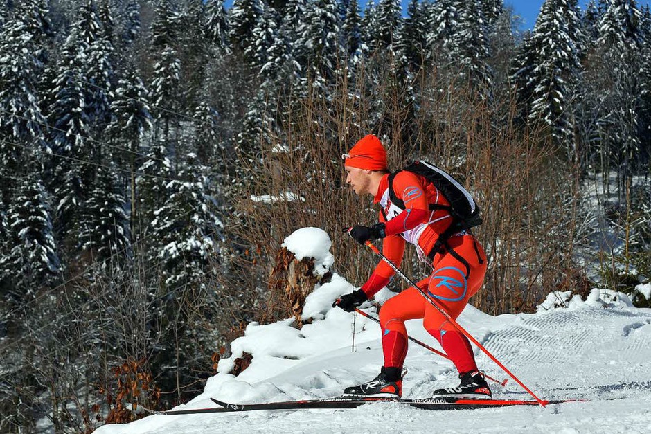 Gut gelaunt: Auf den Skiern von Hinterzarten über den Feldberg bis zum Belchen. (Foto: Wolfgang Scheu) Gut gelaunt: Auf den Skiern von Hinterzarten über den Feldberg bis zum Belchen. (Foto: Wolfgang Scheu)