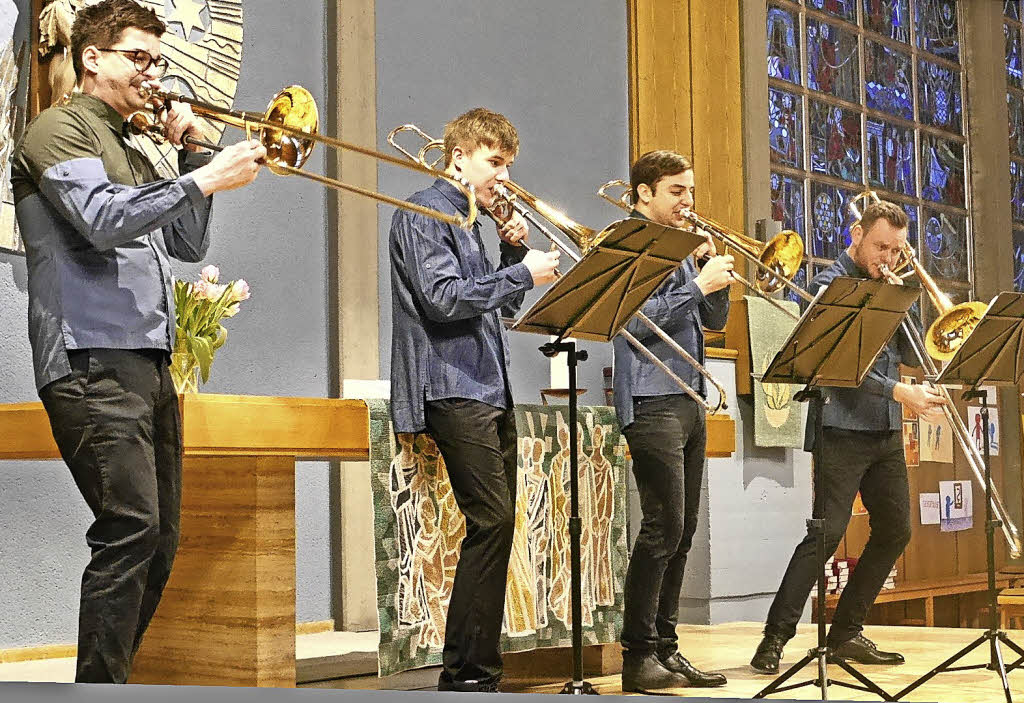 Mehr als vier Knochen - Hinterzarten - Badische Zeitung