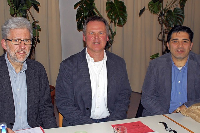 Clemens Bhler (von links), Moderator Norbert Mittnacht und  Aydin zgenc   | Foto: Barbara Puppe
