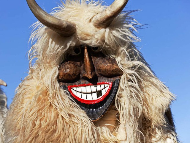 Buscho mit typischer Maske  | Foto: Martin Schulte-Kellinghaus