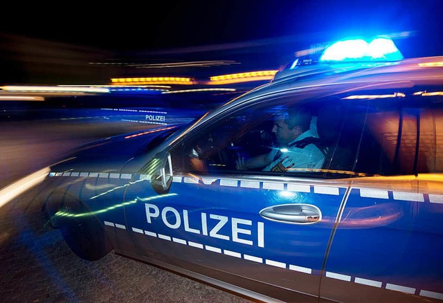 Raubberfall in Herbolzheim (Symbolbil...ndung der Polizei blieb ohne Ergebnis.  | Foto: dpa