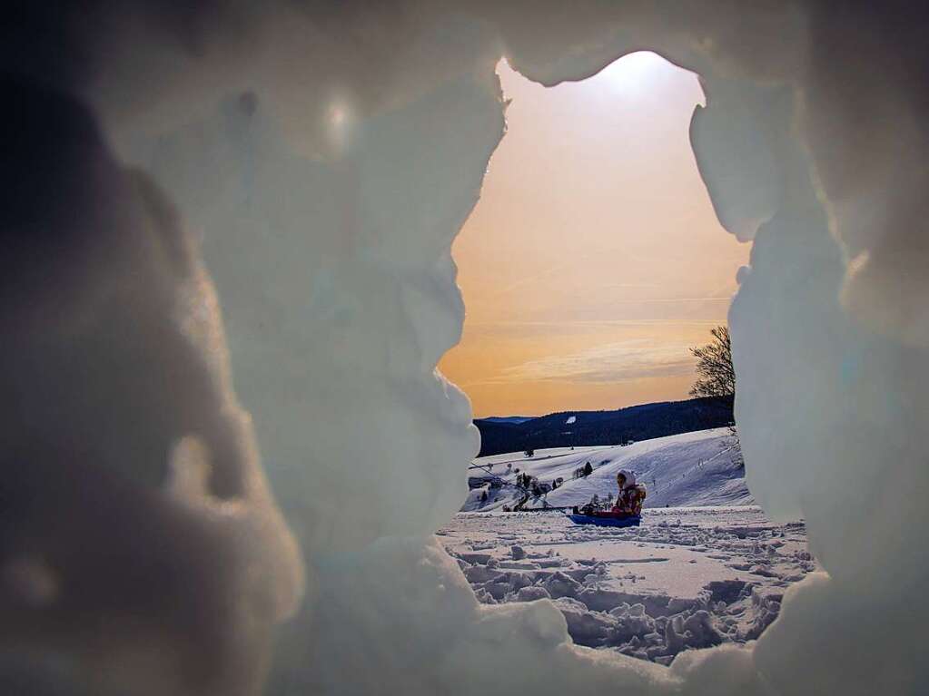 Bernhard Trnkle fotografierte auf einer gefhrten Schneeschuhwanderung des Ski -Clubs  Maulberg um  den Schauinsland am Sonntag 12. Februar.