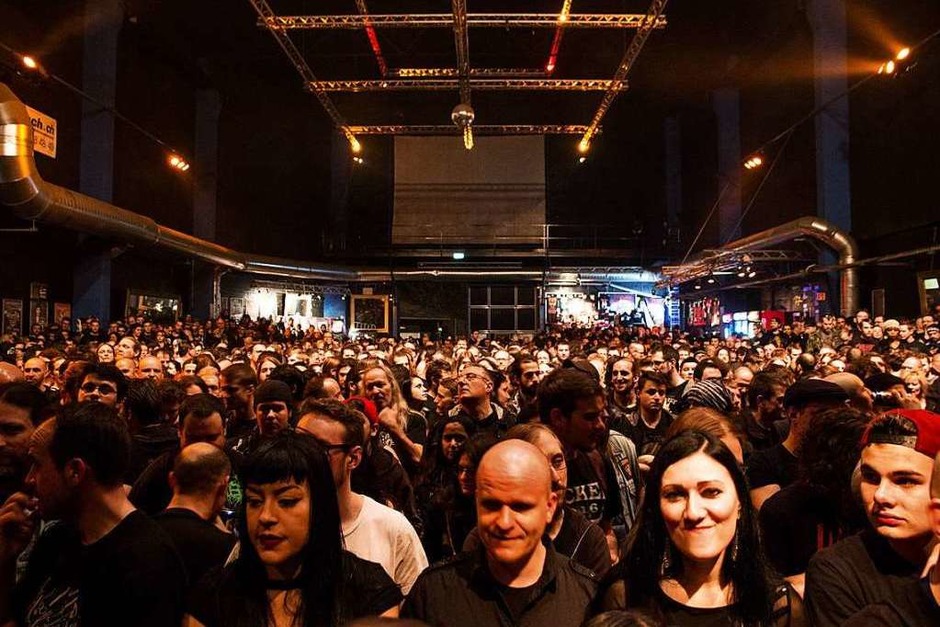 Kreator und die drei Vorbands begeisterten in Pratteln Jung und Alt. (Foto: Leon Pfaff) Kreator und die drei Vorbands begeisterten in Pratteln Jung und Alt. (Foto: Leon Pfaff)