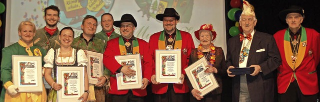 Beim groen bunten Abend in der Murgta...lf  Sperka mit Prsident Roland Ebner   | Foto: Hildegard Siebold