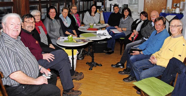 Groes Interesse fand das Vorbereitung...teilvereins zur geplanten Ausstellung.  | Foto: SEDLAK