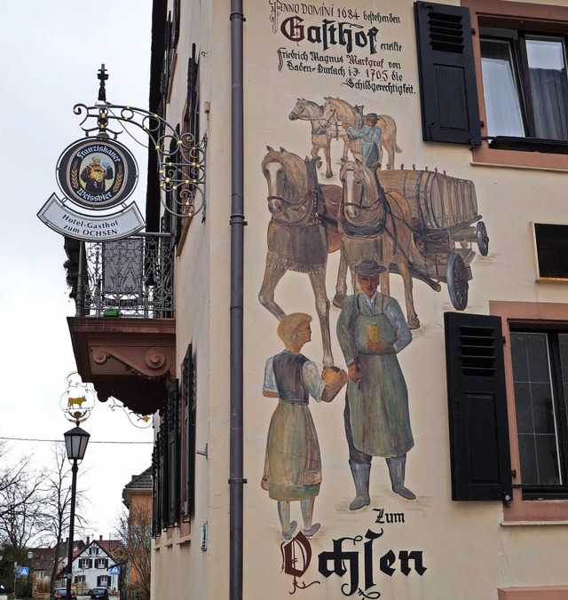 Das Traditionsgasthaus Ochsen in Oberw...s nun die Denkmalbehrde entscheiden.   | Foto: Silke Hartenstein