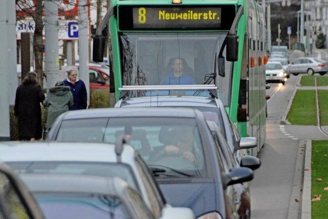 Tram 8 in Weil nach wie vor zu unpnktlich