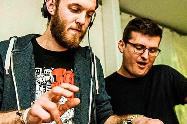 Das DJ-Duo Vluxional legt am Samstag Juke und Bassmusik im Jos-Fritz-Caf auf