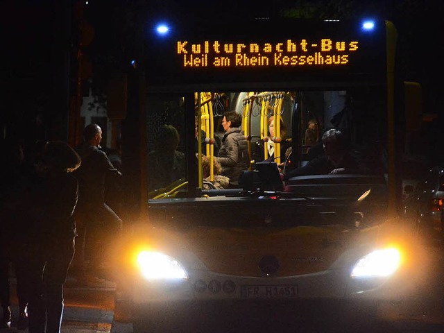 Von Station zu Station fhrt der Kulturnachtbus wieder am 4. Mai 2018.  | Foto: Hannes Lauber
