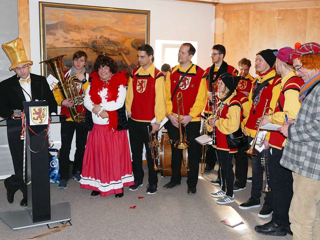 Hoch her ging es bei der Brgermeisterabsetzung im Laufenburger Rathaus.