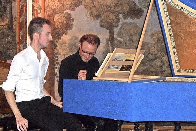 Jörg-Andreas Bötticher und Jermaine Sprosse spielten Hammerflügel und Cembalo