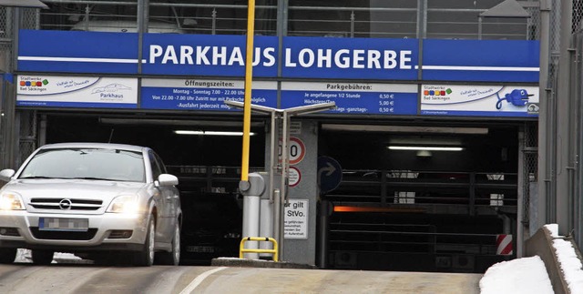 Wenn im Sommer die ersten Parkdecks de...mssen die Schlagbume unten bleiben.   | Foto: Jrn KERCKHOFF