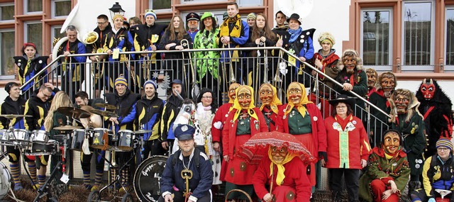 Die Todtmooser Znfte versammelten sic...mit Brgermeisterin und Angestellten.   | Foto: Andreas Bhm