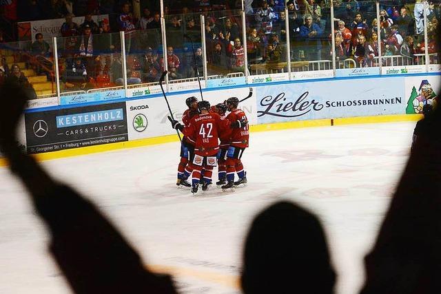 Fans des EHC Freiburg bereiten sich auf Endrunde vor