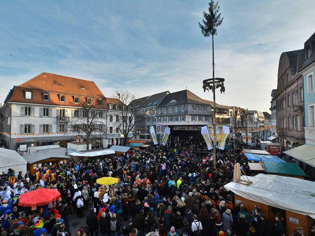 Ganz Lrrach kam bei der Lasser-Gugge-Explosion in Fasnachtsstimmung.