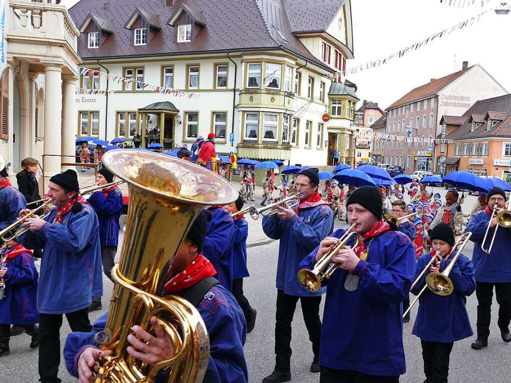 Bunt ging es zu beim Kinder- und Familienumzug Bonndorf.