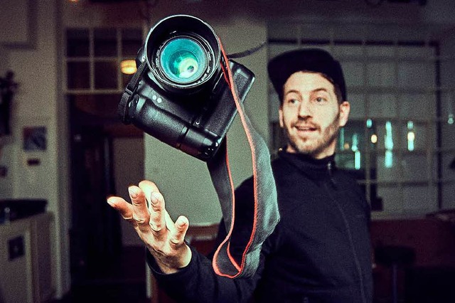 Felix Groteloh schickt seine Kamera auf Reisen.  | Foto: Felix Groteloh