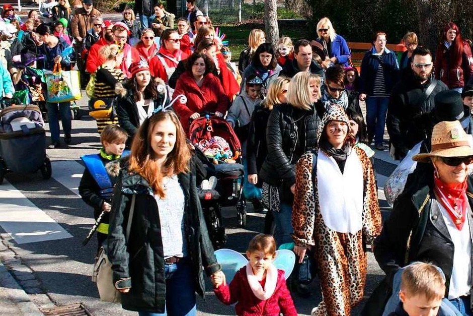 Eindrücke von den Kinderumzügen in Steinen und Maulburg. (Foto: Ralph Lacher) Eindrücke von den Kinderumzügen in Steinen und Maulburg. (Foto: Ralph Lacher)