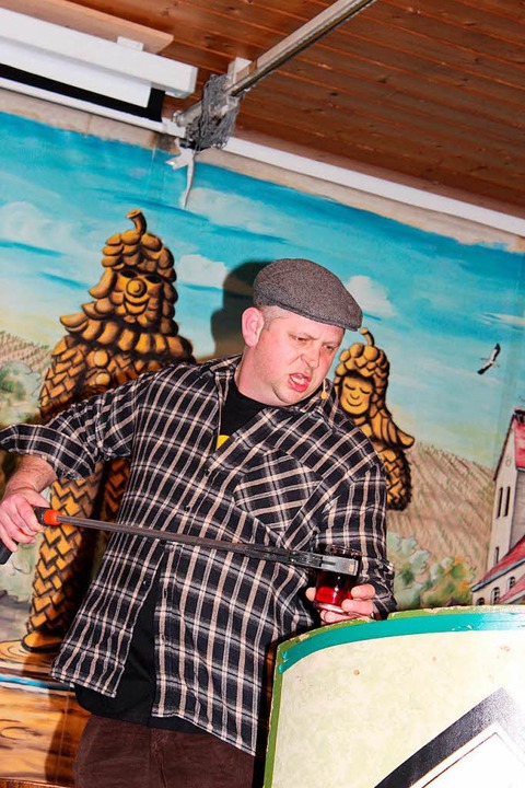 Dirk Schwenninger als geplagter Hausmeister  | Foto: Mario Schneberg