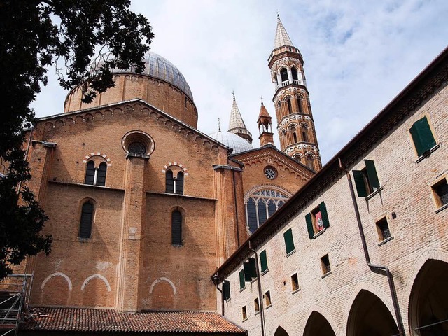 Padua ist eine Stadt mit vielen Sehens...er die  Basilica di Sant&#39; Antonio.  | Foto: Uwe Mauch