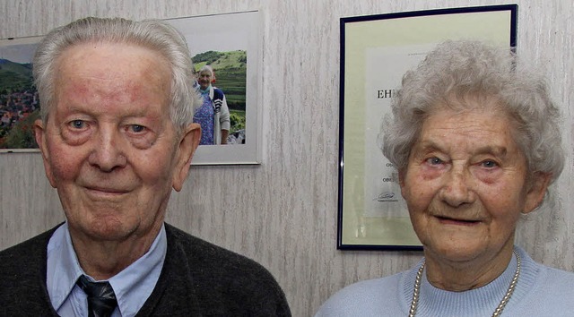 Eduard und Monika Stocker feierten in Schelingen ihre diamantene Hochzeit.  | Foto: Herbert Trougs