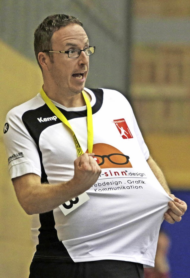 Ziehen sich die Brombacher Handballer ...alinowski noch aus dem Abstiegssumpf?   | Foto: Matthias Konzok
