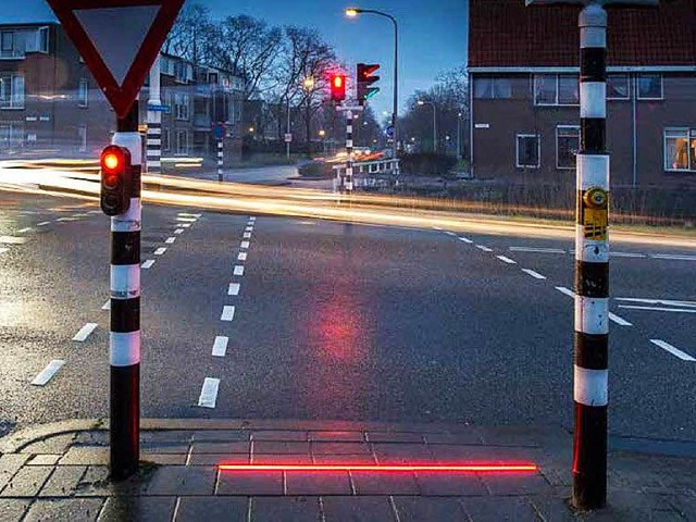 Die neuen Bodenampeln fr zustzliche Sicherheit in Bodegraven, Niederlande  | Foto: Stadt Bodegraven