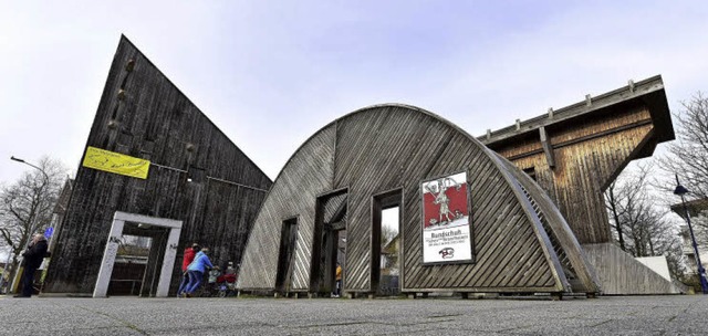 Die Holzkonstruktionen am Torplatz aus...rn waren als temporres Werk geplant.   | Foto: Thomas Kunz