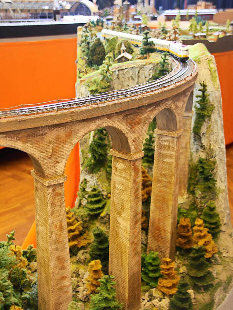 Faszinierende Miniatur-Welten gab es bei der Modellbahnausstellung im Kurhaus zu sehen.