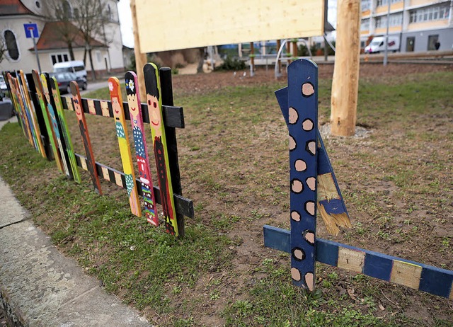 Latten wurden abgerissen oder zerstrt.   | Foto: Christoph Breithaupt