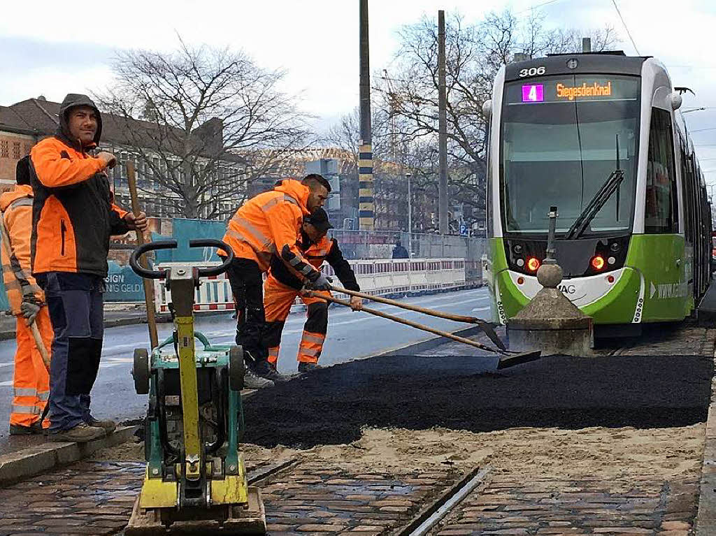 Die Neuste Stau- Und Baustelle - Freiburg - Badische Zeitung