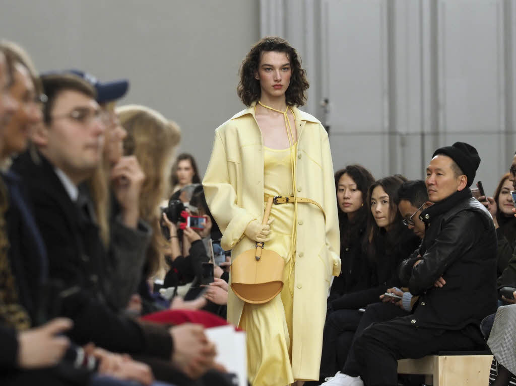 Entwrfe der Modedesignerin Nina Ricci