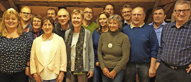 Der Vorstand des Schwarzwaldvereins (v... Beirtin Elsa Jnnicke auf dem Bild.   | Foto: Andreas Mahler