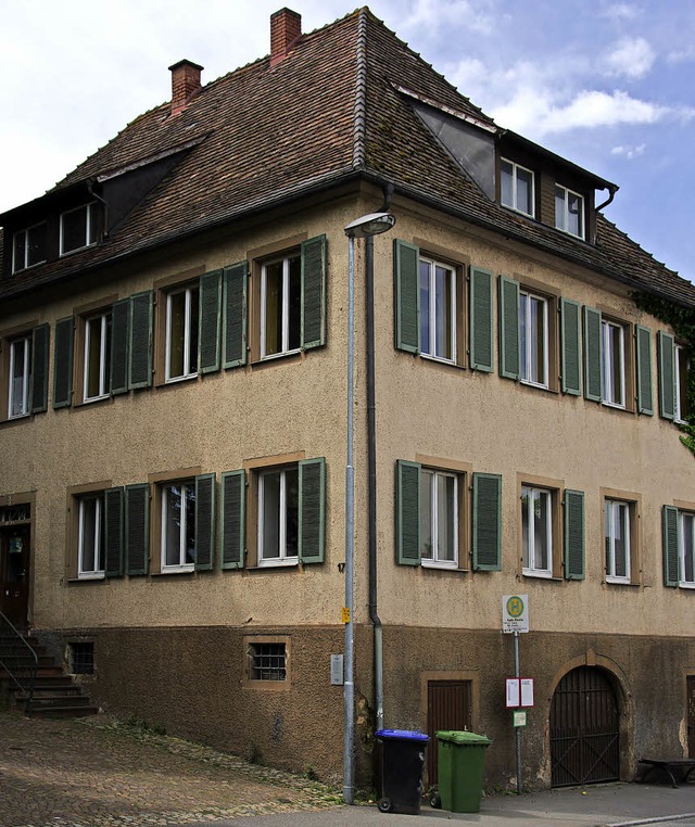 Um dieses Gebude geht es: das 98er-Schulhaus in Heitersheim.  | Foto: Pfefferle