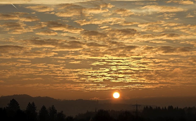 Solche Sonnenaufgnge gab es im vergangenen Winter hufig.   | Foto: Helmut Kohler