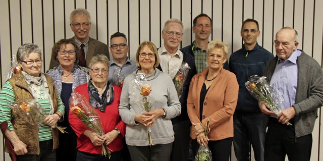 Ehrungen gab es fr langjhrige Zugehrigkeit zum Endinger Turnverein.  | Foto: Helmut Hassler