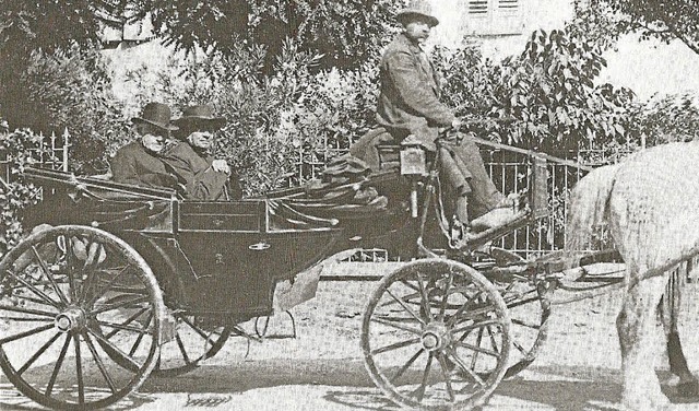 Pfarrer Heinrich Hansjakob (Zweiter vo...nem Amtsbruder Haller ablichten lie.   | Foto: Repro: Richard Kaiser